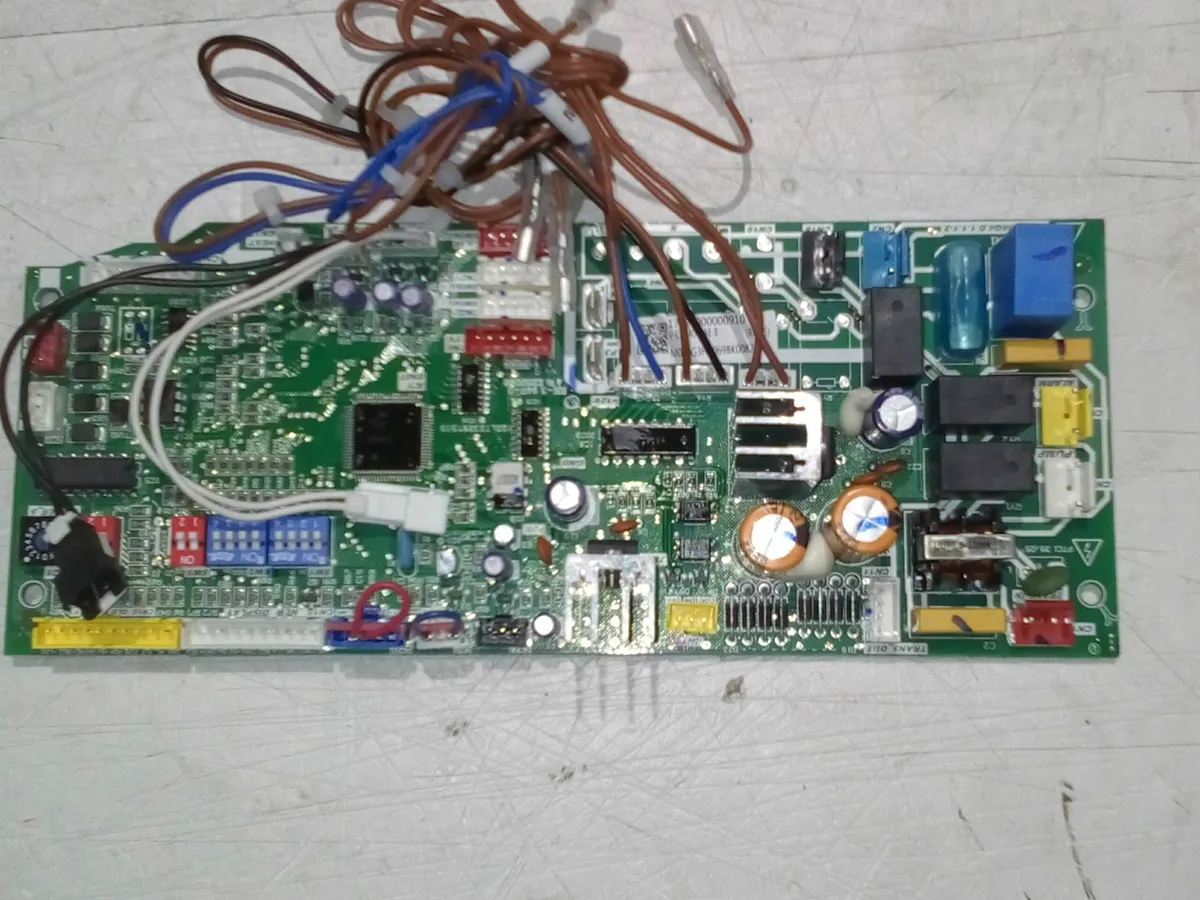 Midea Placa de control Midea VRF 17126000000910